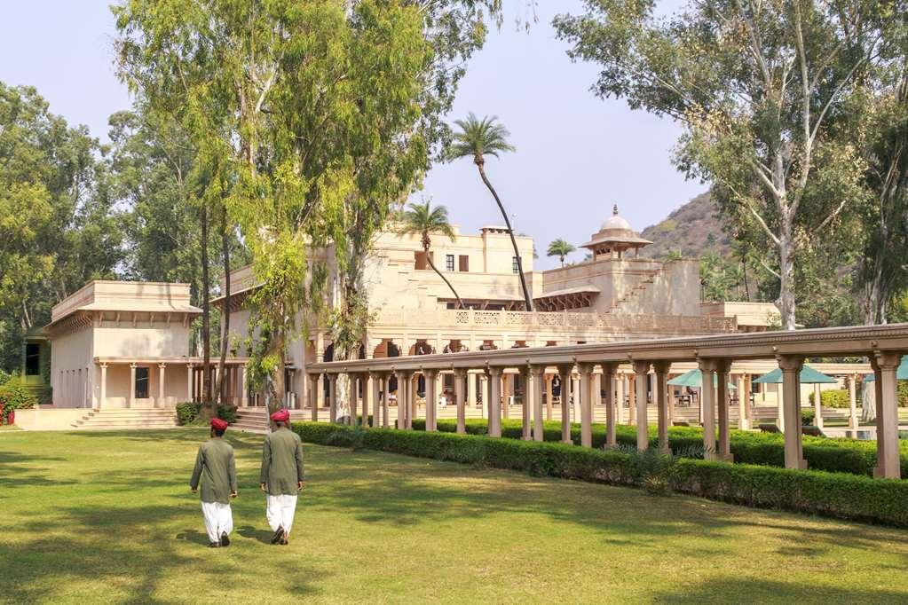 Amanbagh Ξενοδοχείο Ajabgarh Εξωτερικό φωτογραφία
